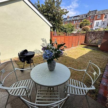 Stylish 3Br Cowes Cottage Close To The Waterfront Exterior foto