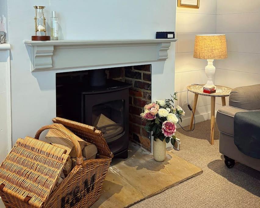 Stylish 3Br Cowes Cottage Close To The Waterfront Exterior foto